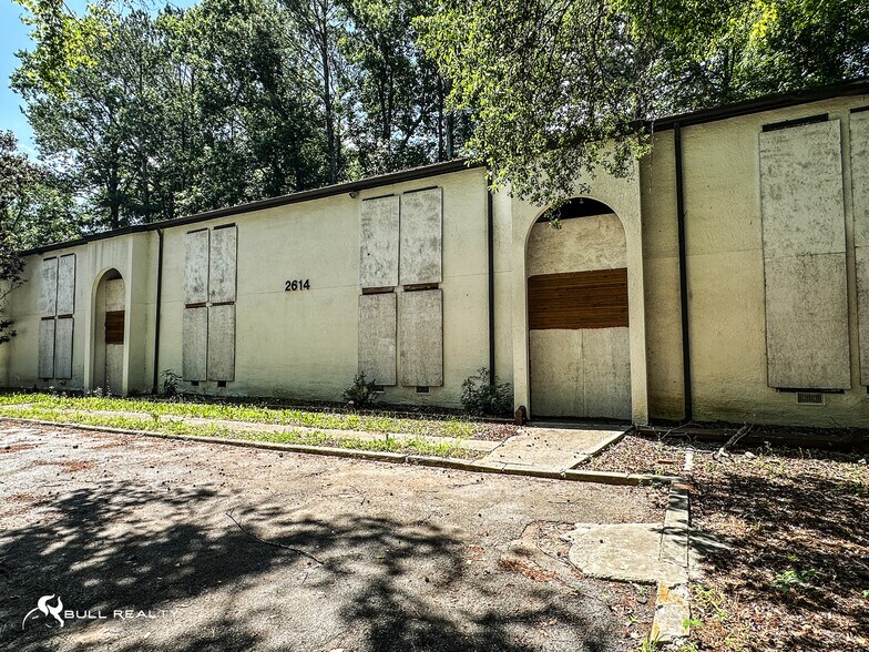 More Photos Of 2600 Old Hapeville Rd SW, Atlanta Apartments For Sale