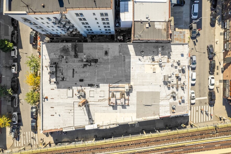 More Photos Of 242-260 Brighton Beach Ave, Brooklyn Storefront For Sale