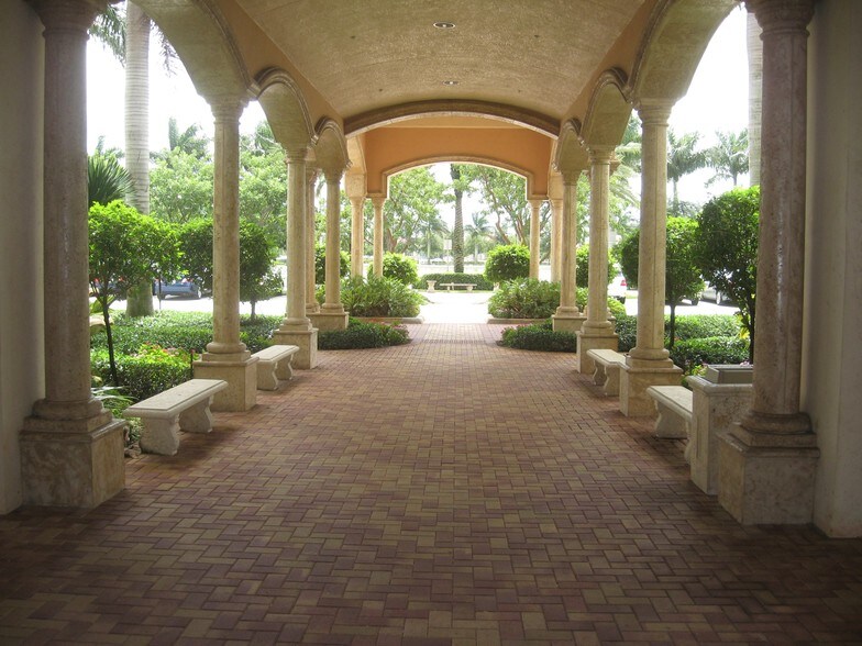 More Photos Of 7593 W Boynton Beach Blvd, Boynton Beach Medical For Lease