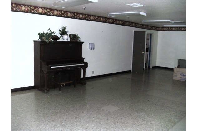 More Photos Of 401 W Moss St, Eastland Assisted Living For Sale