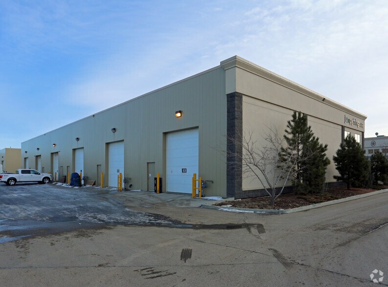 More Photos Of 13083 156 St NW, Edmonton Flex For Sale