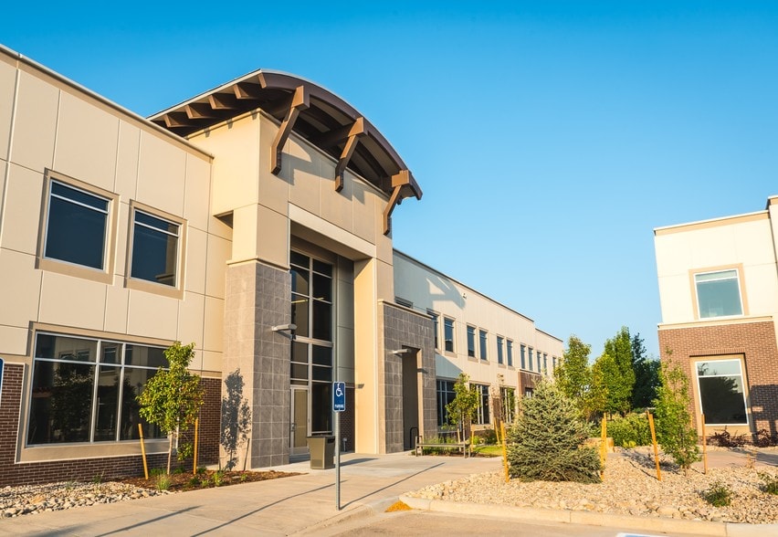 More Photos Of 1880 Fall River Dr, Loveland Office For Lease