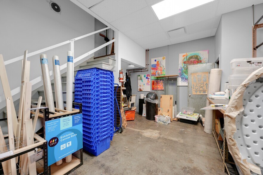 More Photos Of 953 Brunette Ave, Coquitlam General Retail For Sale