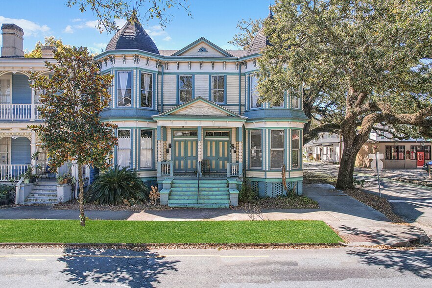 More Photos Of 301 E Henry St, Savannah Multifamily For Sale