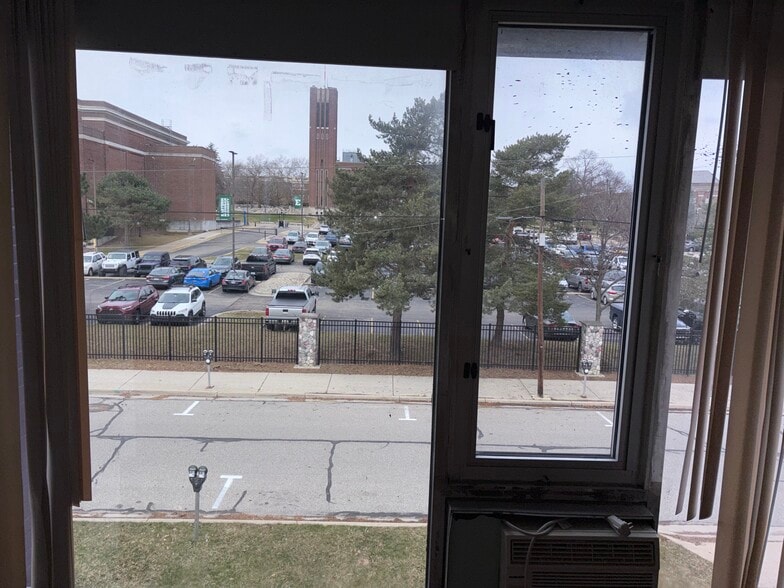 More Photos Of 416 Perrin St, Ypsilanti Apartments For Sale