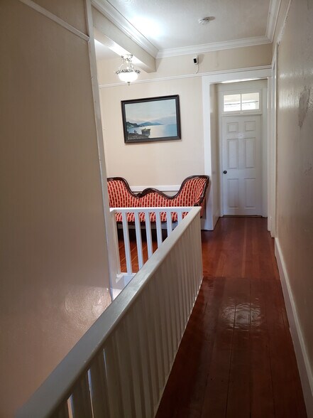 More Photos Of 12 S San Gorgonio Ave, Banning Storefront Retail Office For Lease