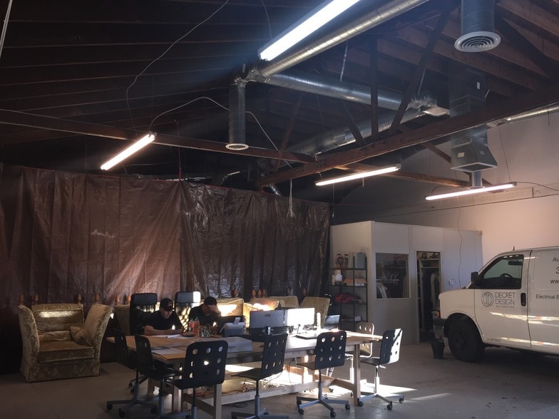 More Photos Of 4505 W Jefferson Blvd, Los Angeles Warehouse For Lease
