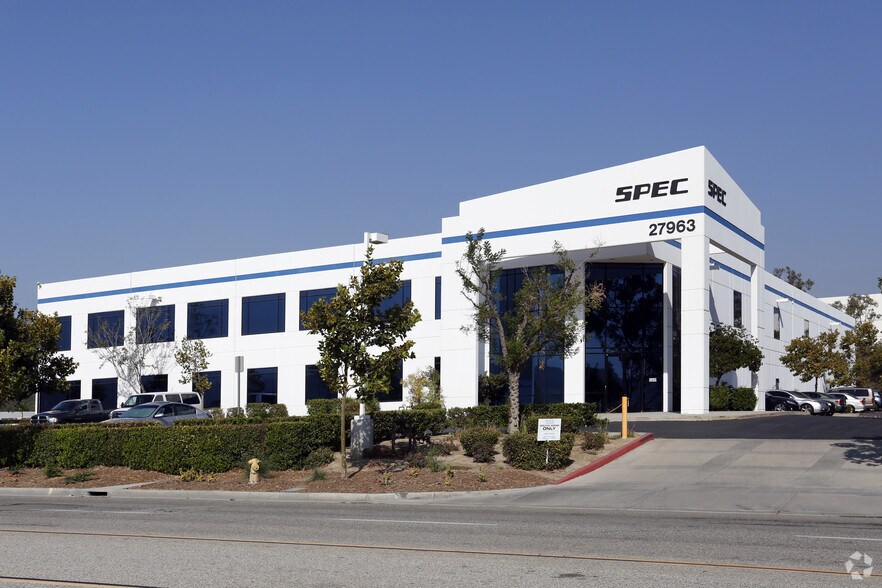 More Photos Of 27963 Franklin Pky, Valencia Warehouse For Lease