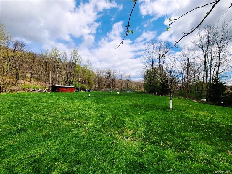 More Photos Of 48 Loomis Village Rd, Liberty Apartments For Sale