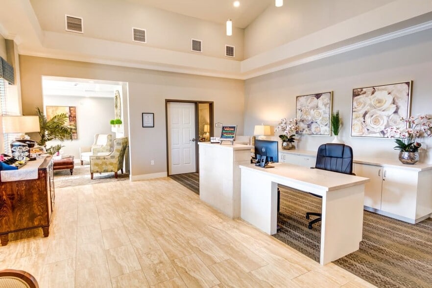 More Photos Of 6825 Sunrise Blvd, Citrus Heights Skilled Nursing Facility For Sale