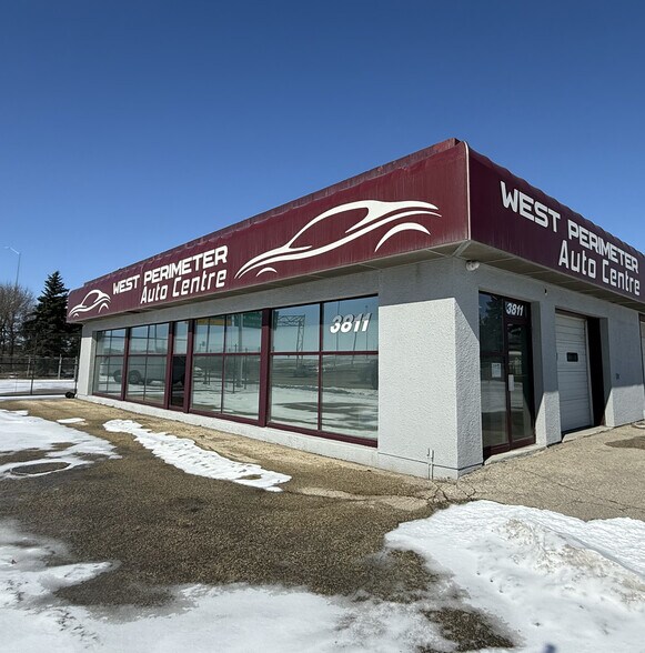 Primary Photo Of 3811 Portage Av, Winnipeg Flex For Lease