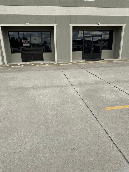 Primary Photo Of 1900 N 12th St, Murray Storefront Retail Office For Lease