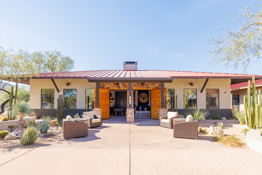 More Photos Of 7100 E Cave Creek Rd, Cave Creek Office Residential For Lease