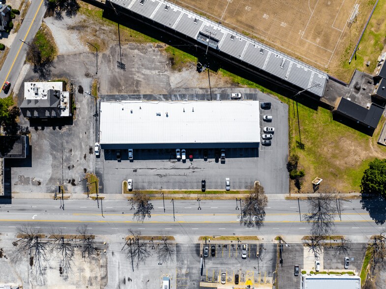 More Photos Of 1944 Walton Way, Augusta Unknown For Lease