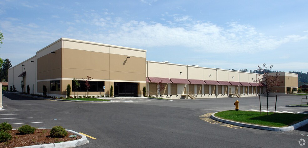 More Photos Of 938 Valley Ave NW, Puyallup Warehouse For Lease