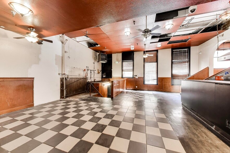 More Photos Of 217 Columbus Ave, San Francisco Restaurant For Lease