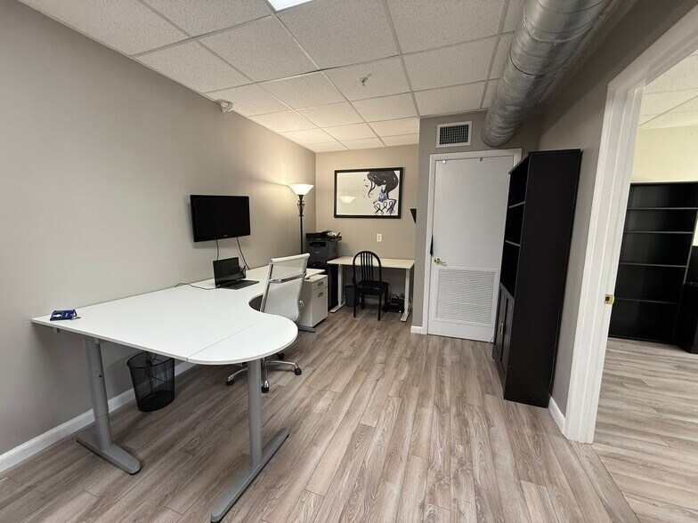 More Photos Of 120 S Olive Ave, West Palm Beach Office Residential For Lease