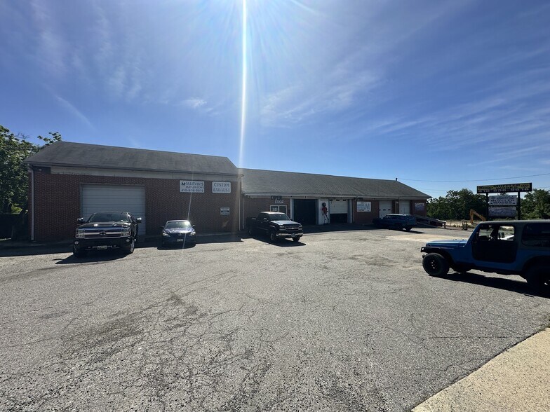 More Photos Of 6027 Ritchie Hwy, Brooklyn Freestanding For Sale