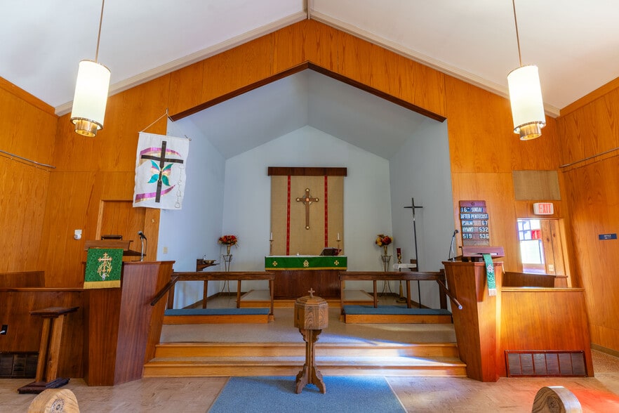More Photos Of 103 Blossom St, Iron River Religious Facility For Sale