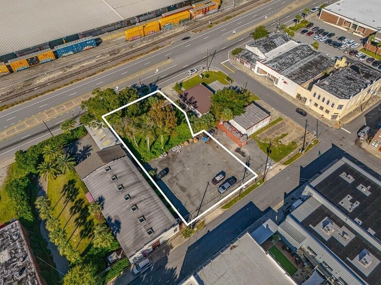 Primary Photo Of 1320 Bay St, Brunswick Land For Sale