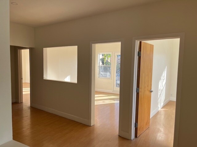 More Photos Of 931 N La Cienega Blvd, Los Angeles Storefront Retail Office For Lease