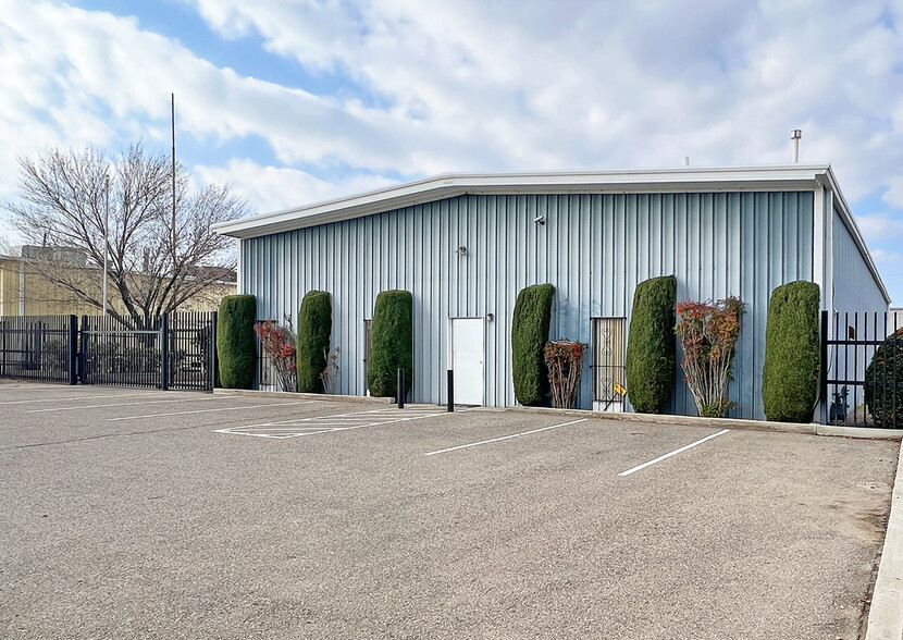 Primary Photo Of 3321 Columbia Dr NE, Albuquerque Warehouse For Lease