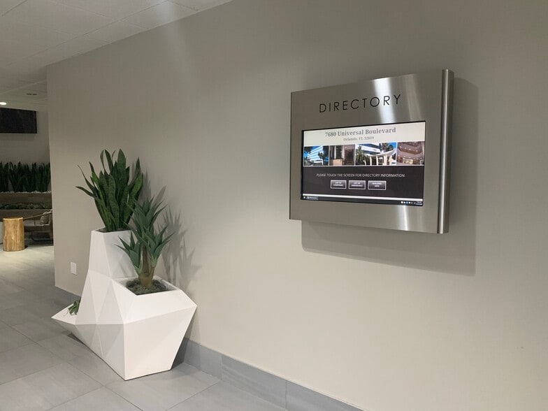 More Photos Of 7680 Universal Blvd, Orlando Office Residential For Lease