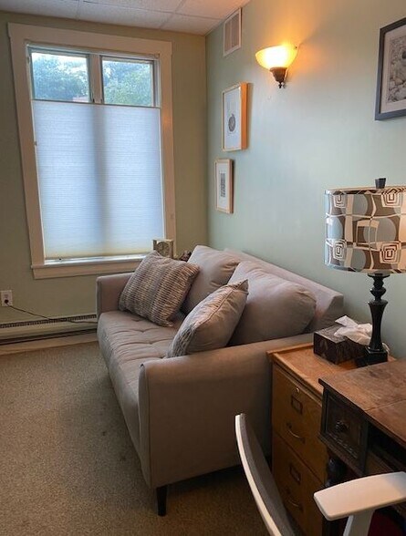 More Photos Of 11 River St, Wellesley Office For Lease