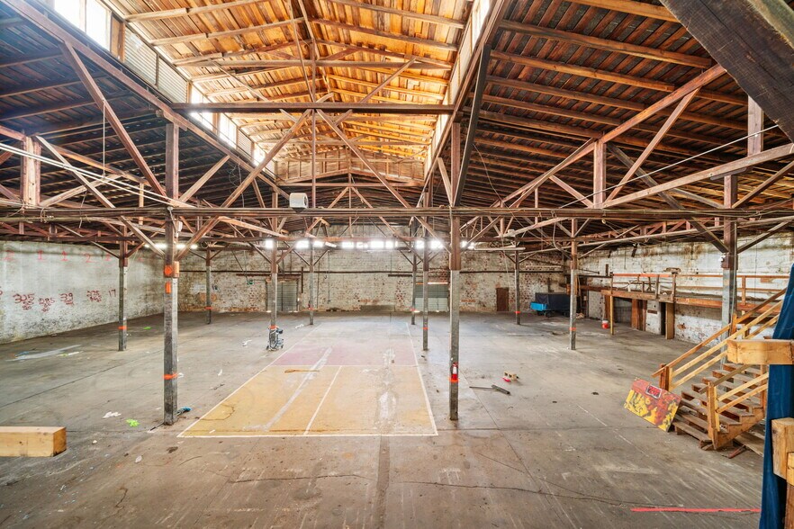 More Photos Of 200 Seguin St, San Antonio Manufacturing For Lease