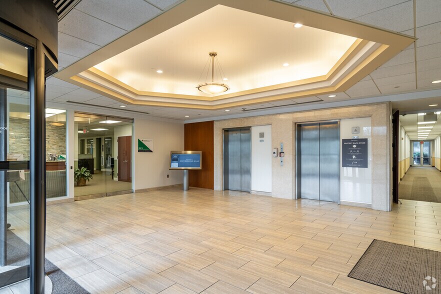 More Photos Of 30 Vreeland Rd, Florham Park Office For Lease