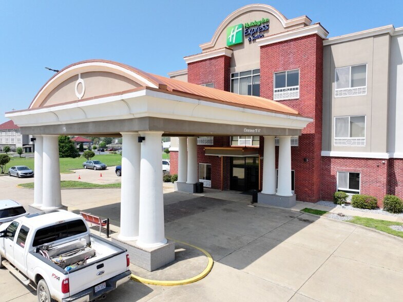 More Photos Of 157 Soldier Colony Rd, Canton Hotel For Sale