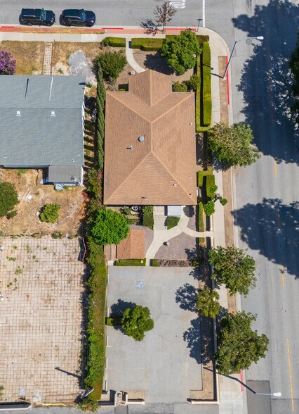 More Photos Of 146 E Walnut Ave, Monrovia Medical For Sale