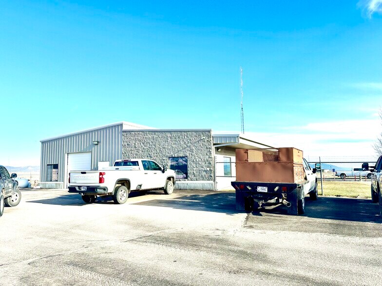 More Photos Of 1245 Alpha St, Ely Service For Sale