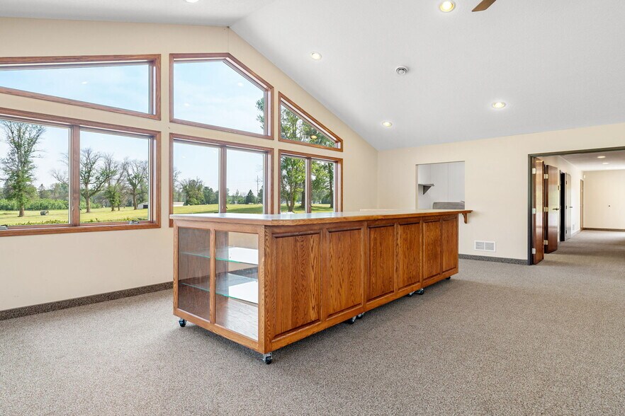 More Photos Of 3700 11th Pl NE, Austin Lodge Meeting Hall For Sale