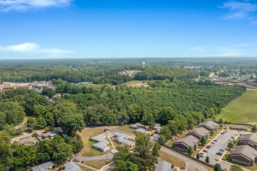 More Photos Of 1045 Manley St, Paris Land For Sale