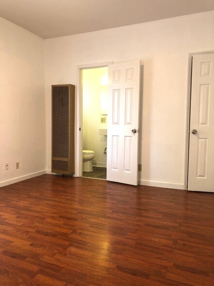 More Photos Of 2439 Rio Linda Blvd, Sacramento Apartments For Sale