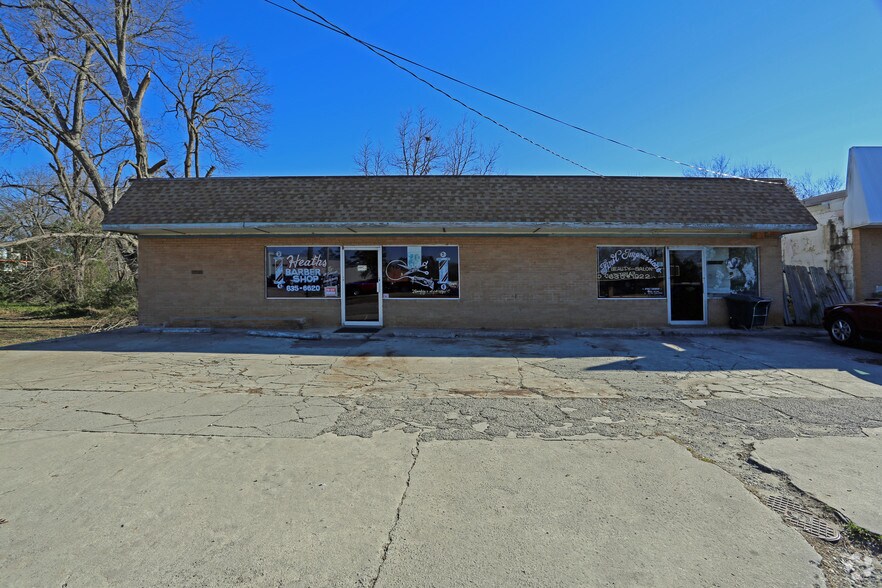 More Photos Of 314 S Congress St, Winnsboro Freestanding For Sale