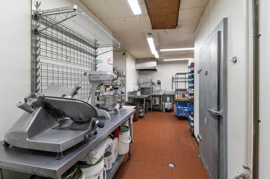 More Photos Of 116 Redwood Ln, Seeley Lake Restaurant For Sale