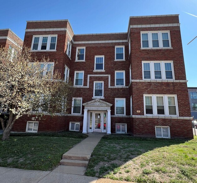 More Photos Of , Saint Louis Multifamily For Sale