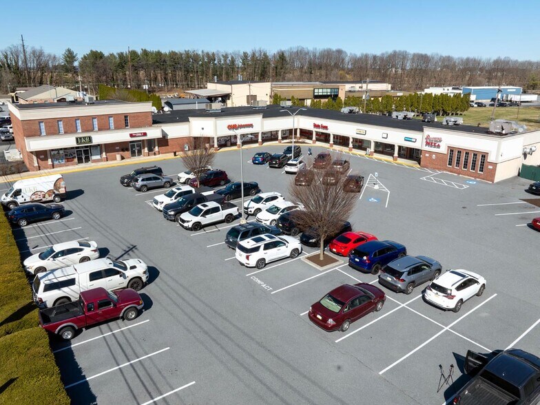 More Photos Of 301 Main St, Landisville Storefront For Sale