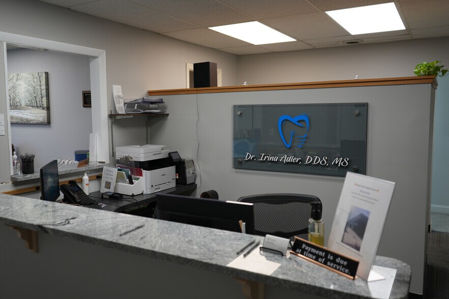 More Photos Of 30 Canton St, Manchester Medical For Lease