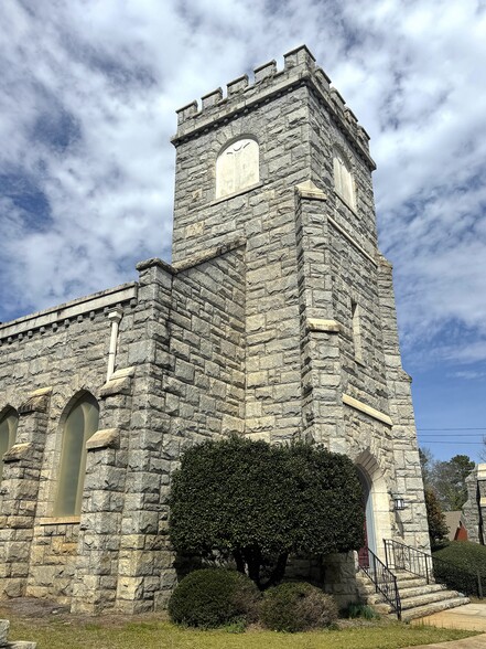 More Photos Of 3099 Stone Mountain St, Lithonia Religious Facility For Sale