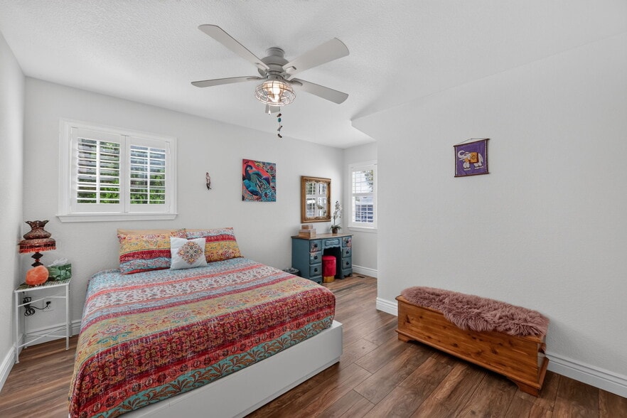 More Photos Of 219 Persifer St, Folsom Specialty For Sale
