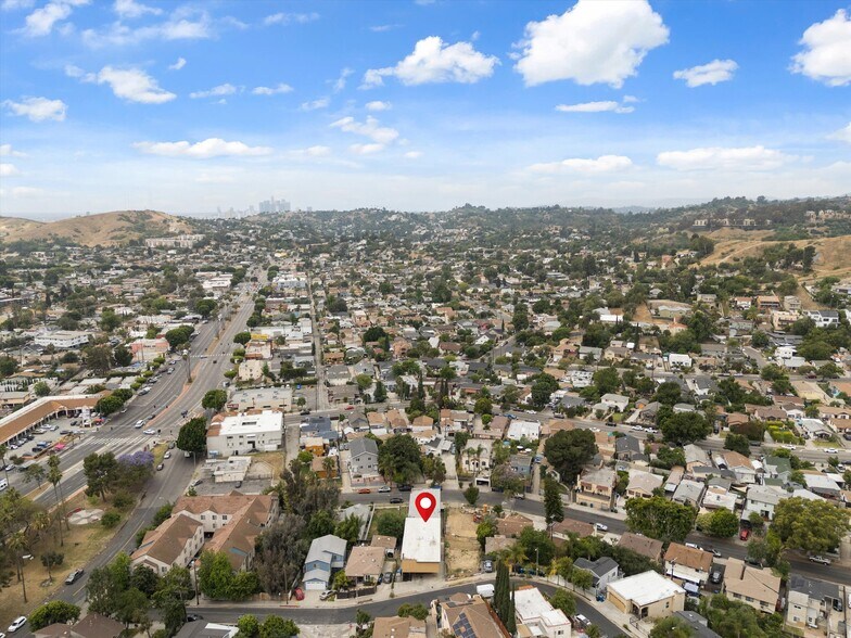 More Photos Of 3925 Barrett Rd, Los Angeles Apartments For Sale