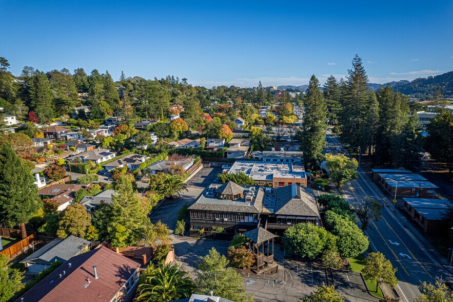 More Photos Of 1036 Sir Francis Drake Blvd, Kentfield Office For Sale