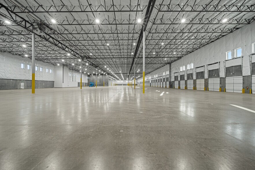 More Photos Of 1749 Gateway Rd, Calexico Unknown For Lease