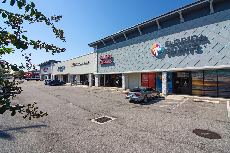 More Photos Of 64 Blanding Blvd, Orange Park Unknown For Lease