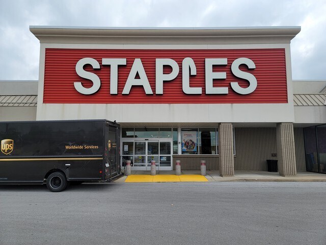 More Photos Of 1107-1125 S Main St, Bowling Green Unknown For Lease