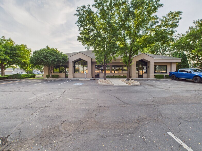 More Photos Of 1110 N Five Mile Rd, Boise Office For Sale