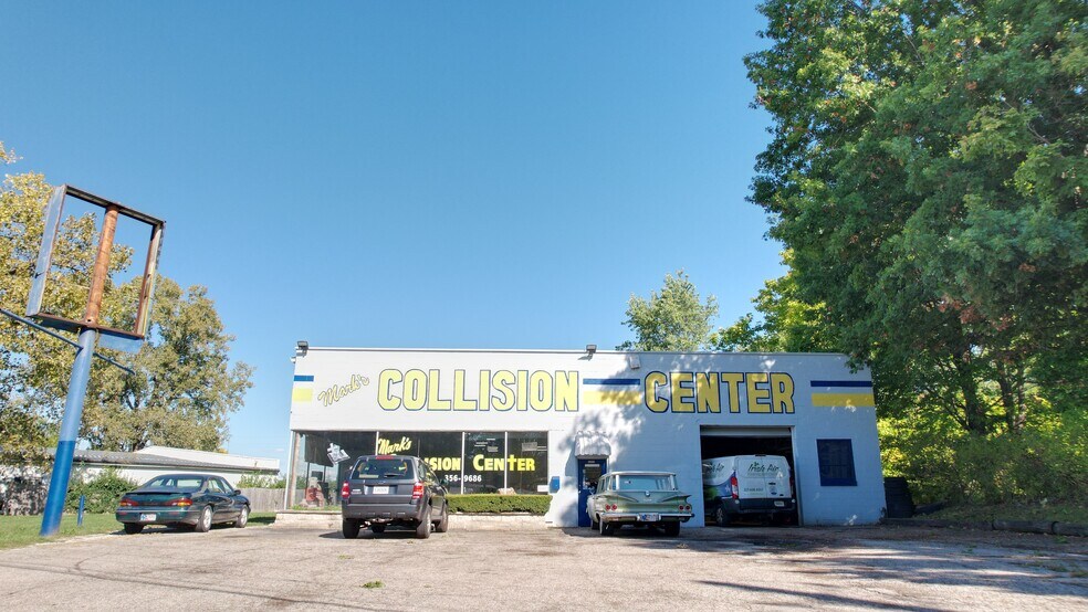 More Photos Of 7086 Southeastern Ave, Indianapolis Flex For Sale